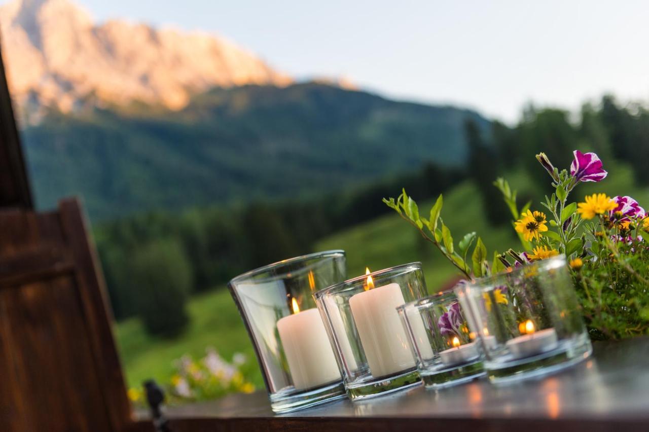 Bayern Resort Hotel - Adults Only - Mit Zugspitzblick - Eibsee-Naehe - Wellnessbereich - Naturpool Im Sommer Grainau Kültér fotó