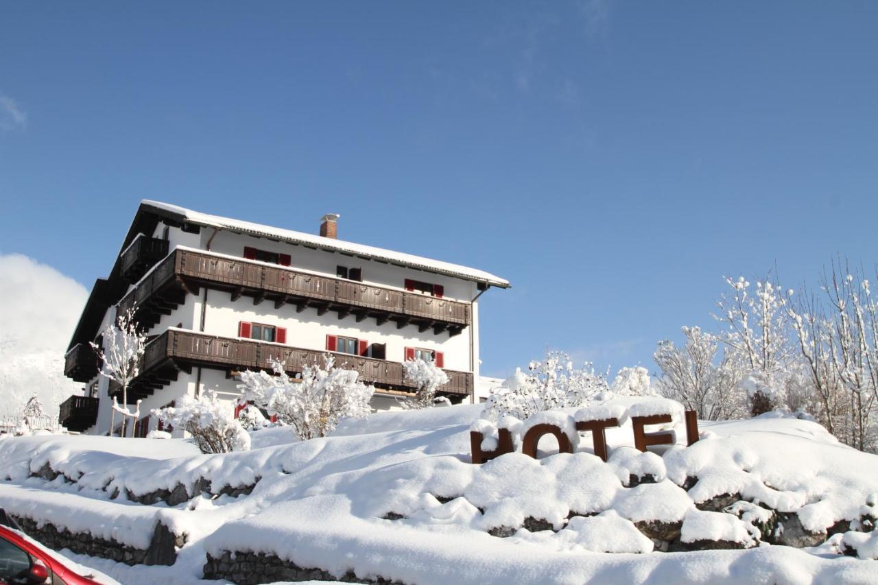 Bayern Resort Hotel - Adults Only - Mit Zugspitzblick - Eibsee-Naehe - Wellnessbereich - Naturpool Im Sommer Grainau Kültér fotó