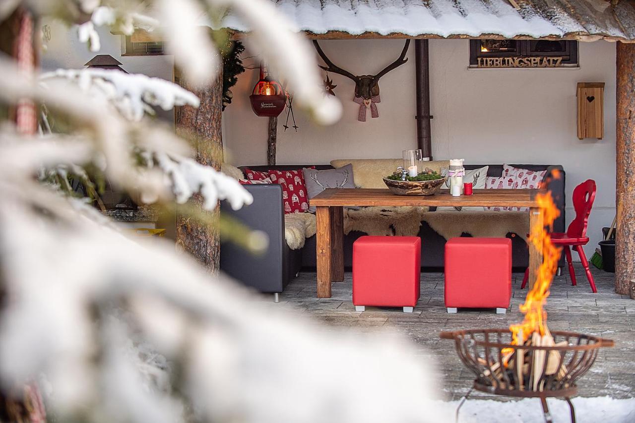 Bayern Resort Hotel - Adults Only - Mit Zugspitzblick - Eibsee-Naehe - Wellnessbereich - Naturpool Im Sommer Grainau Kültér fotó